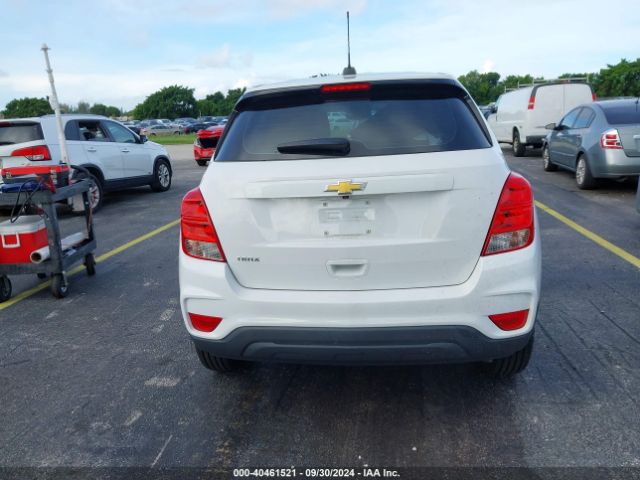 3GNCJKSB2KL380380 Chevrolet TRAX LS