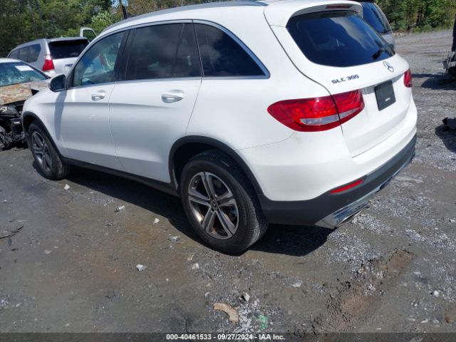 WDC0G4JB8KF613027 Mercedes-Benz GLC 300