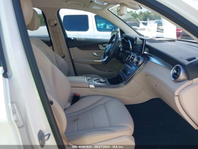 WDC0G4JB8KF613027 Mercedes-Benz GLC 300