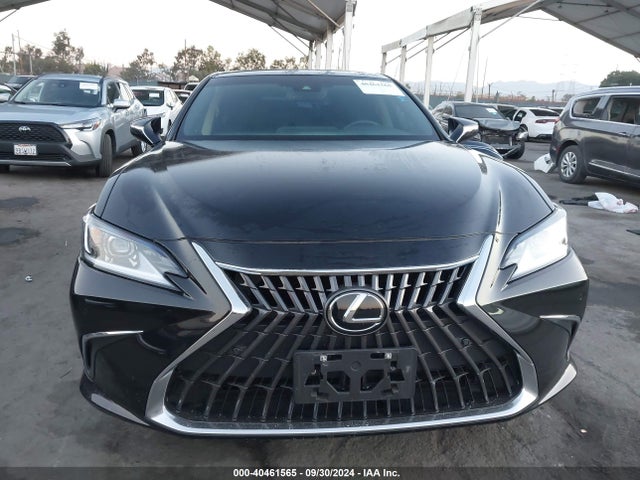 Lexus ES 300H 2023 58ADA1C16PU035416 Image 13