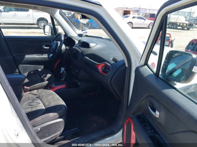 ZACNJBC12LPL61907 Jeep Renegade Trailhawk 4x4