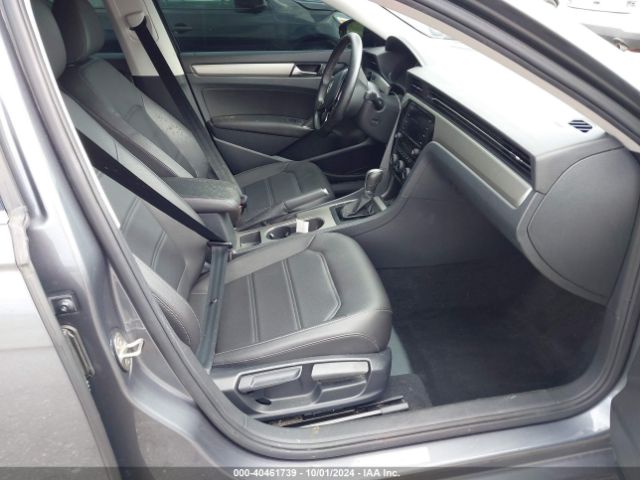 1VWSA7A30LC008381 Volkswagen Passat 2.0t Se