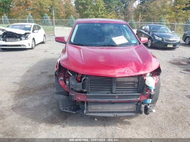 Chevrolet EQUINOX LT 2018 2GNAXSEV0J6337770 Image 13
