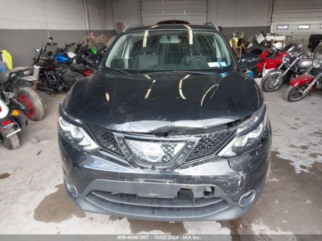 JN1BJ1CR5JW284331 Nissan Rogue Sport Sv