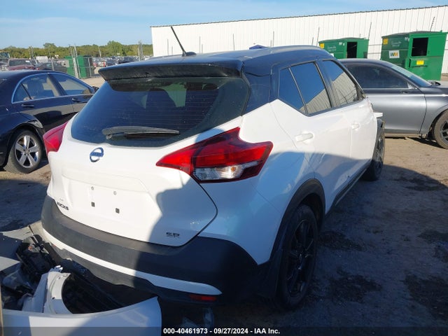 Nissan KICKS SR 2019 3N1CP5CU0KL514086 Image 4