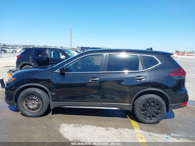 Nissan ROGUE S 2019 5N1AT2MV8KC726019 Image 15