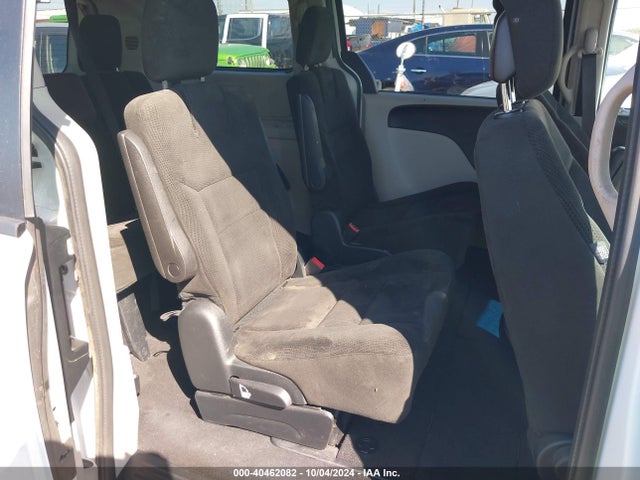 2C4RDGCG3GR338585 Dodge Grand Caravan Sxt