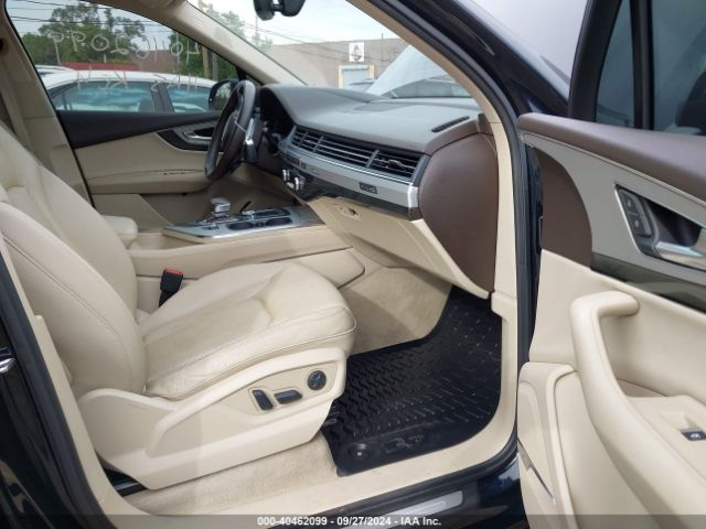 WA1VAAF7XHD045734 Audi Q7 3.0t Premium