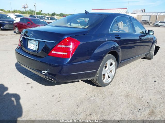 2012 MERCEDES-BENZ S 550 WDDNG7DB2CA469925 Photo 3