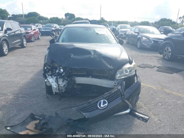 JTHKD5BH1G2267125 Lexus CT 200H