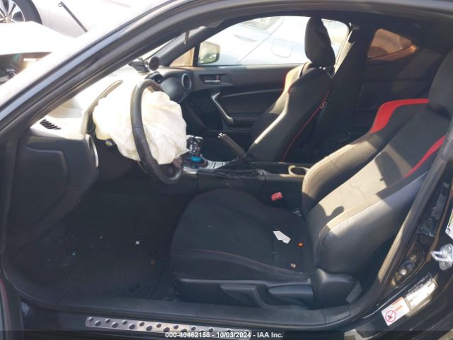 JF1ZNAA15E8705882 Scion FR-S