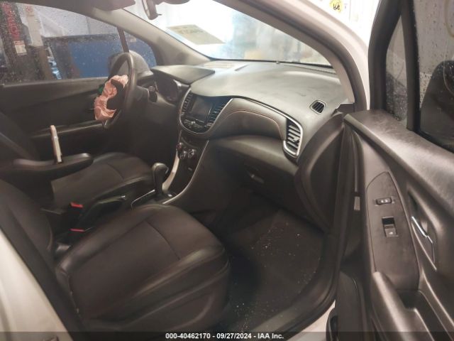 KL7CJPSM2NB556970 Chevrolet Trax Awd Lt