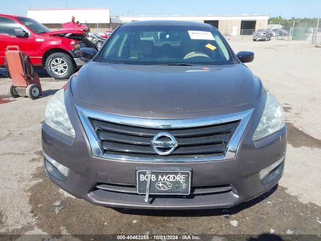 Nissan Altima 2.5 S 2015 1N4AL3AP8FN864983 Image 12