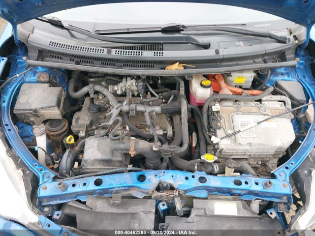 JTDKDTB37E1079495 Toyota Prius C Two