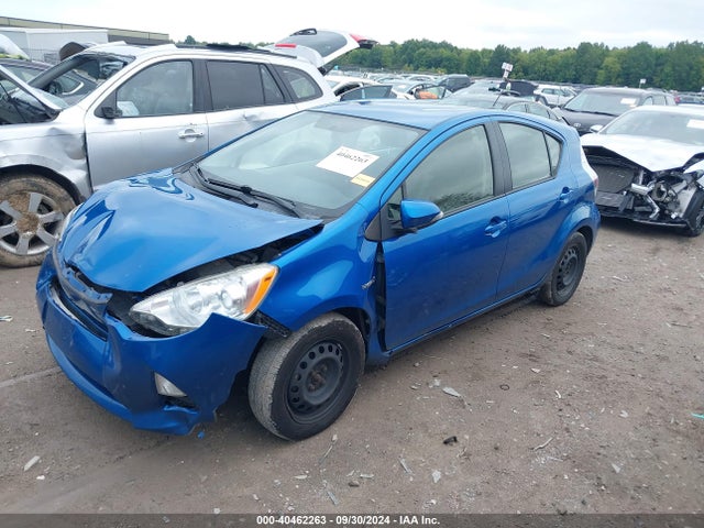 JTDKDTB37E1079495 Toyota Prius C Two