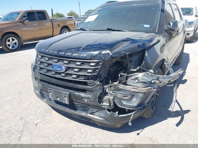 Ford EXPLORER XLT 2017 1FM5K7D88HGB70212 Image 6