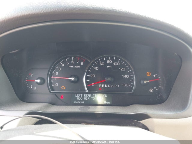 2011 CADILLAC DTS 1G6KH5E6XBU131561 Photo 6