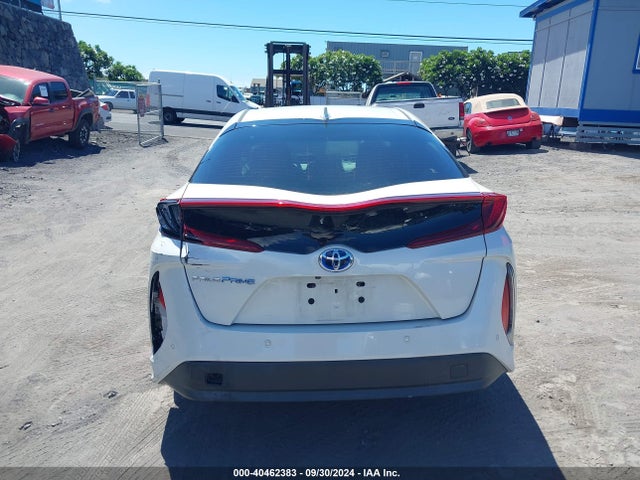 JTDKARFPXJ3076498 Toyota PRIUS PRIME