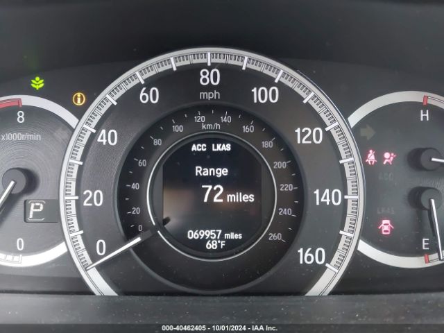 1HGCR2F40HA123846 Honda ACCORD LX