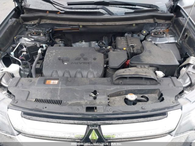 JA4AZ3A34HZ050535 Mitsubishi Outlander Se