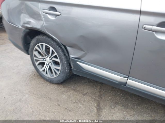 JA4AZ3A34HZ050535 Mitsubishi Outlander Se