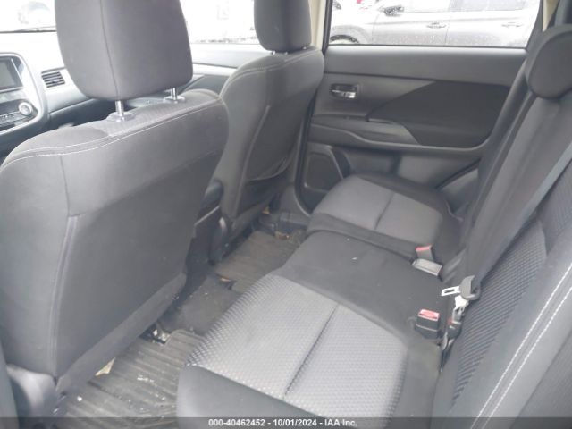 JA4AZ3A34HZ050535 Mitsubishi Outlander Se