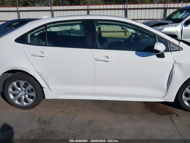 Toyota Corolla Hybrid Le 2024 JTDBCMFE5R3029239 Image 14