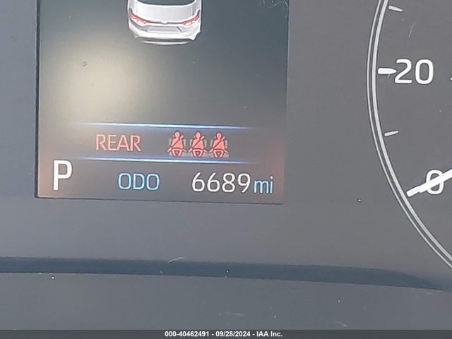 Toyota Corolla Hybrid Le 2024 JTDBCMFE5R3029239 Image 16