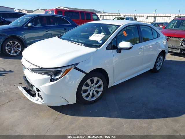 Toyota Corolla Hybrid Le 2024 JTDBCMFE5R3029239 Image 2