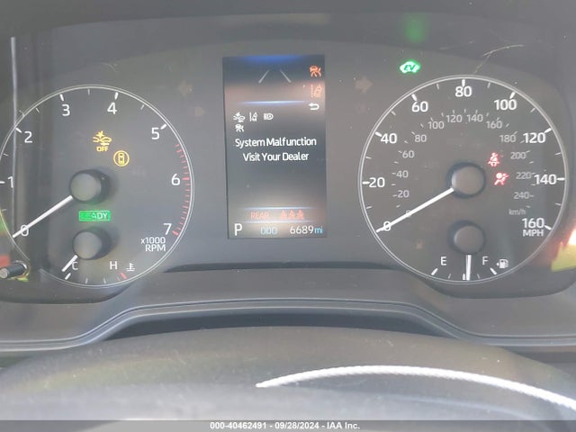 Toyota Corolla Hybrid Le 2024 JTDBCMFE5R3029239 Image 7