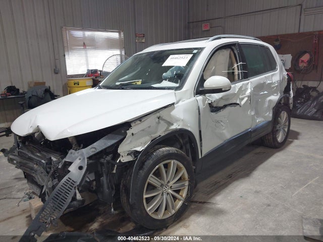 WVGBV7AX4GW507825 Volkswagen TIGUAN SE