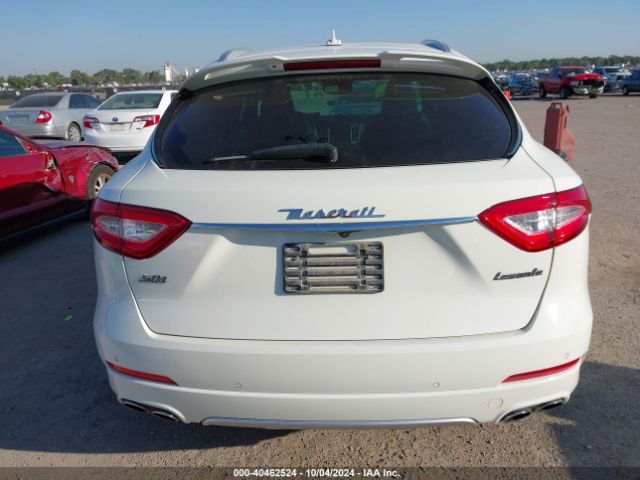 ZN661YUS2HX250410 Maserati LEVANTE S