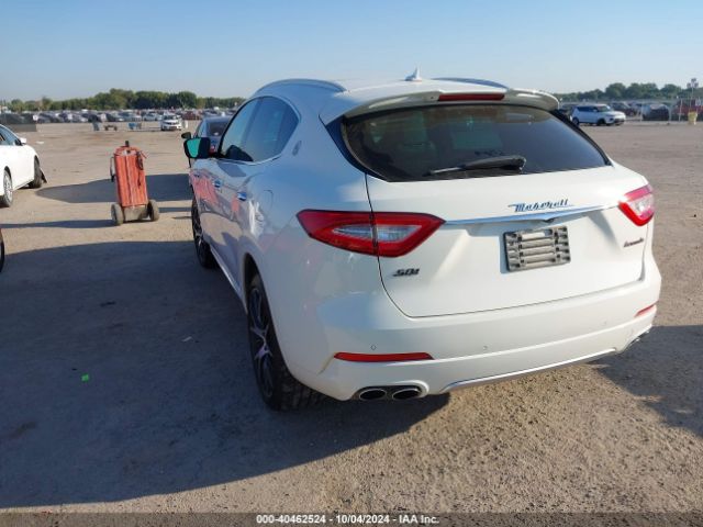 ZN661YUS2HX250410 Maserati LEVANTE S