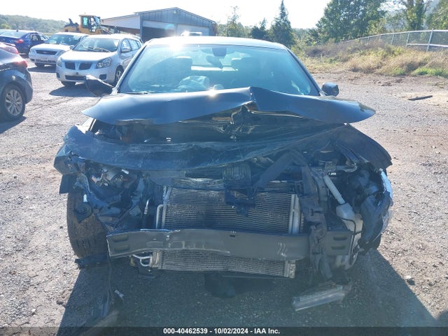 1G1ZD5ST8JF242266 Chevrolet MALIBU LT