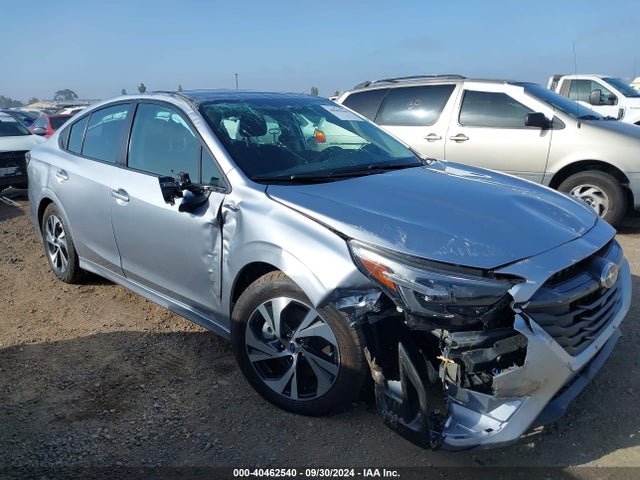 4S3BWAF66P3014521 Subaru Legacy Premium