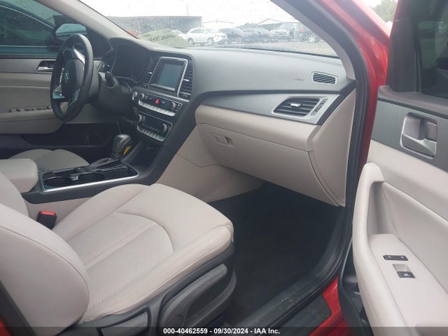 Hyundai SONATA SEL 2019 5NPE34AF8KH748458 Image 5