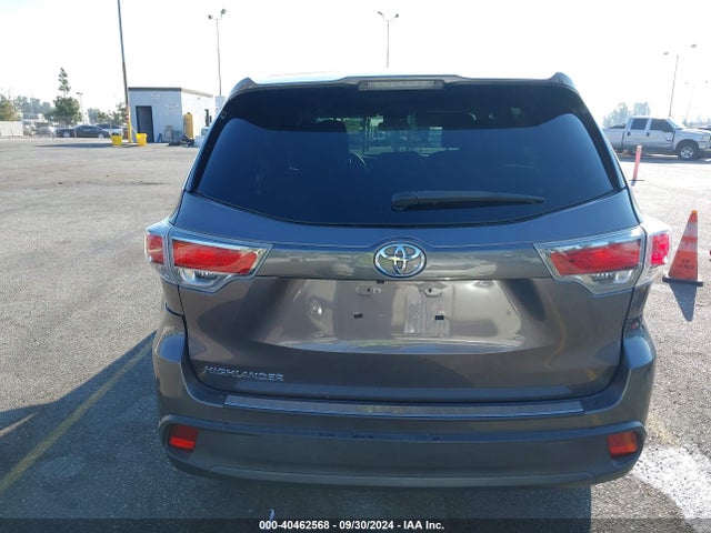 Toyota Highlander Le 2016 5TDZARFH6GS019939 Image 16