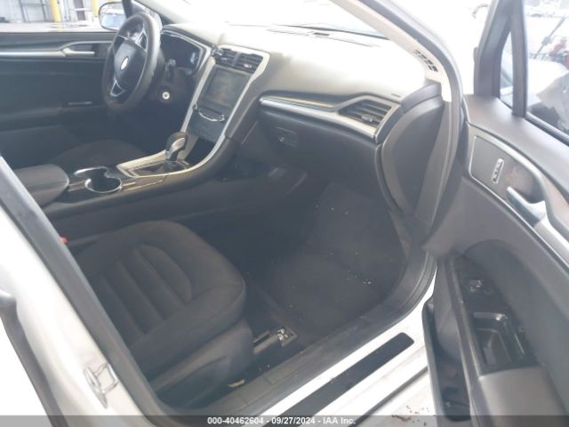 1FA6P0H70E5403094 Ford FUSION SE