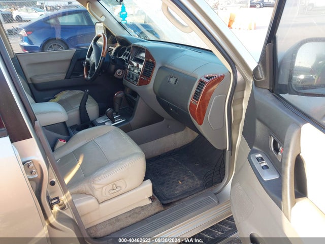 2003 MITSUBISHI MONTERO JA4NW51S23J030174 Photo 4