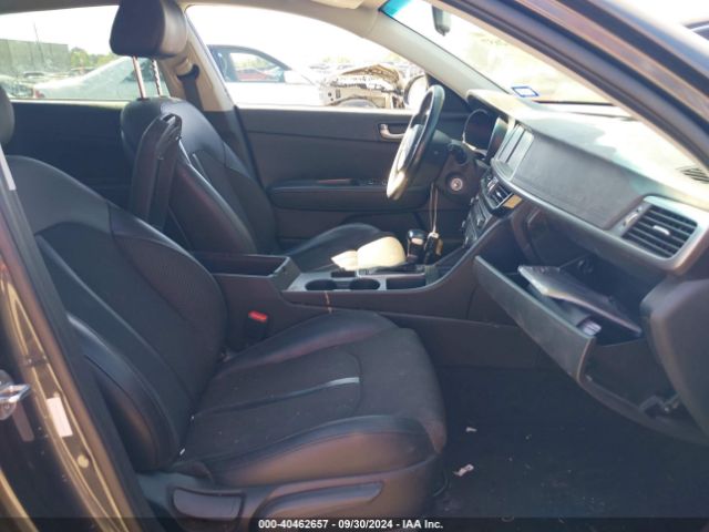 5XXGT4L39JG242269 KIA Optima S
