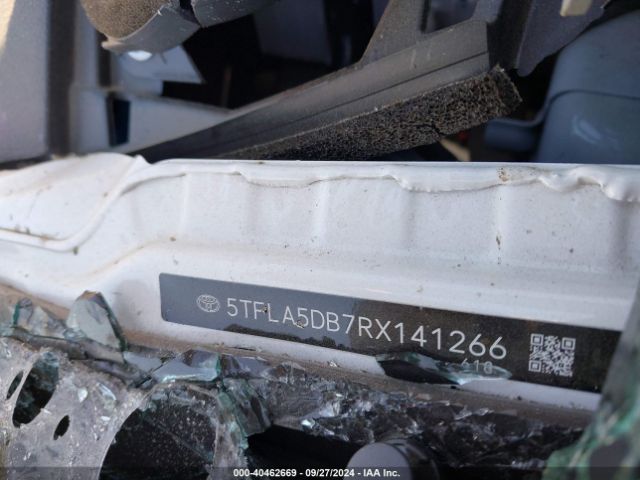 5TFLA5DB7RX141266 Toyota Tundra Sr5