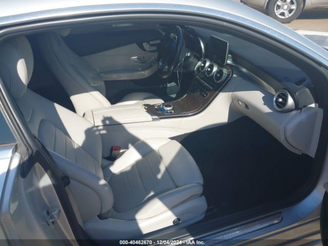 WDDWJ4JB8HF365720 Mercedes-Benz C 300