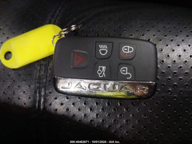 2018 JAGUAR XJ SAJWJ1CDXJ8W13453 Photo 10