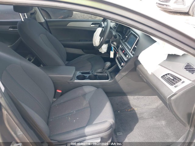 Hyundai SONATA SE 2018 5NPE24AF3JH668986 Image 5