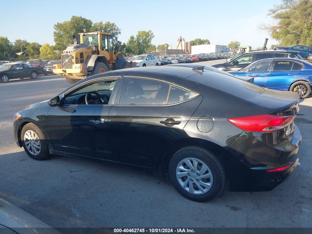 Hyundai ELANTRA SE 2017 5NPD74LF2HH074927 Image 14