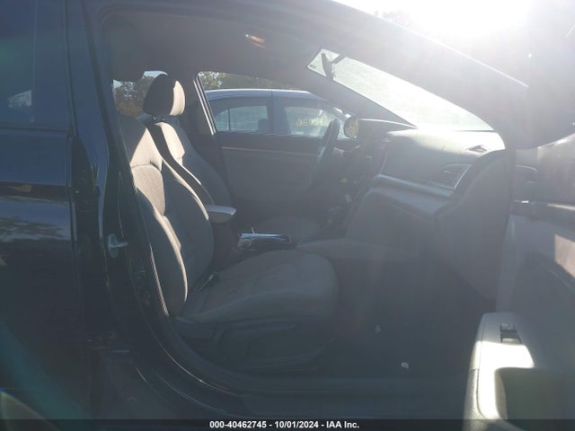 Hyundai ELANTRA SE 2017 5NPD74LF2HH074927 Image 5