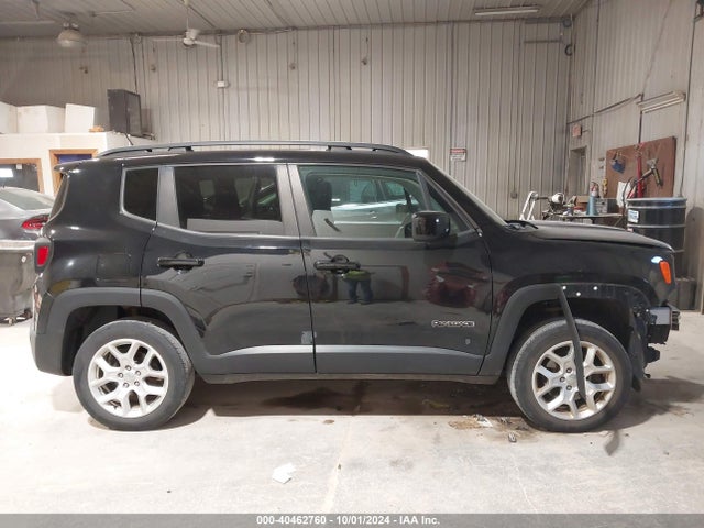 ZACCJBBBXHPF41227 Jeep Renegade Latitude 4x4