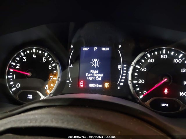 ZACCJBBBXHPF41227 Jeep Renegade Latitude 4x4