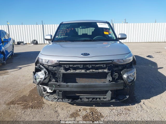 KIA SOUL LX 2020 KNDJ23AU2L7083220 Image 13
