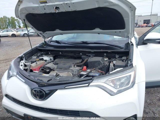Toyota Rav4 Adventure/xle 2018 2T3RFREV2JW802688 Image 10